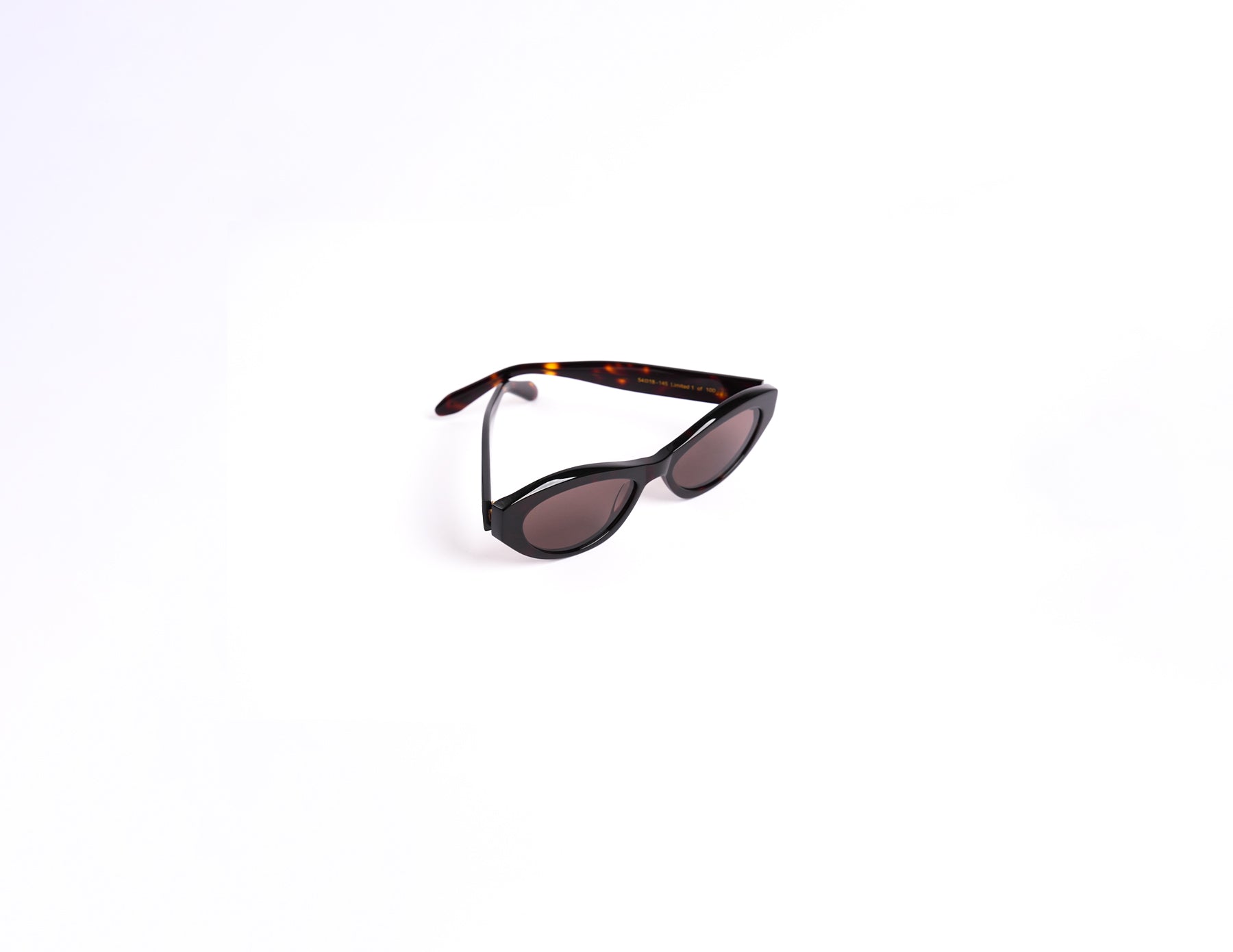 Crocus Model 2 - Brown