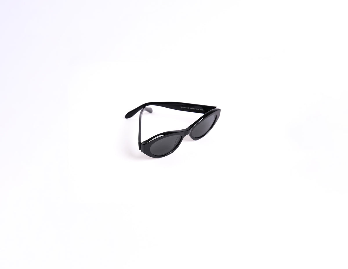 Crocus Model 2 - Black
